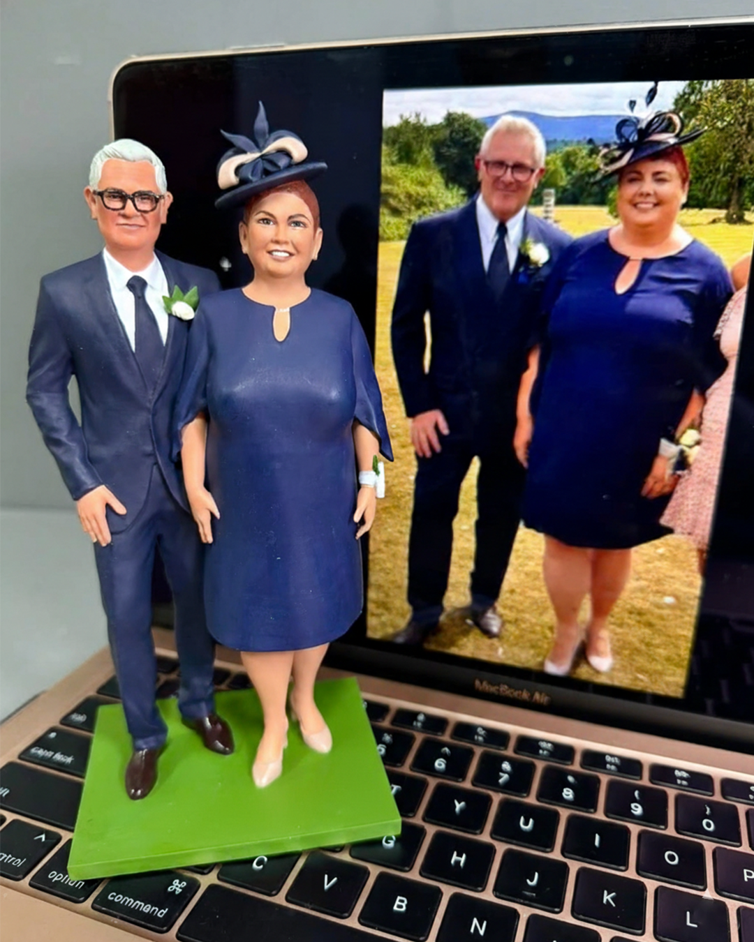 Couple Full Body Miniature Statue